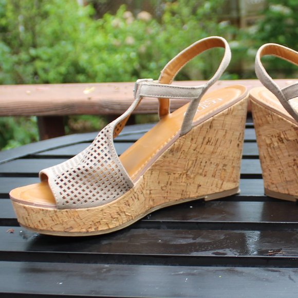 Franco Sarto Clinton 2 Platform Wedge Sandals size 7 - Picture 4 of 15